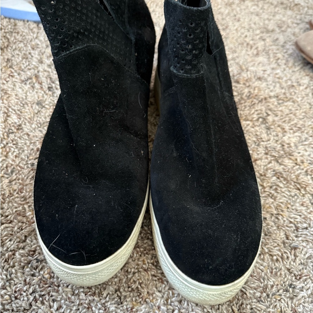 Steve Madden Black Ankle Boots